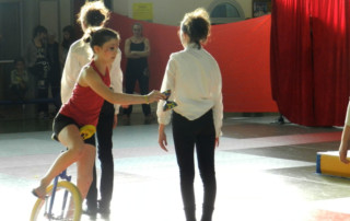 Spectacle de fin d'année 2012 - école de cirque En Piste - Cesson-Sévigné - Rennes Metropole