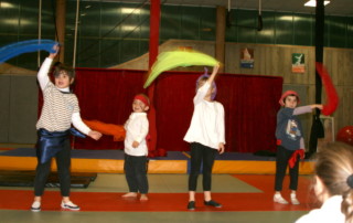 Stage de cirque - Toussaint 2012 - école de cirque En Piste - Cesson-Sévigné - Rennes Metropole