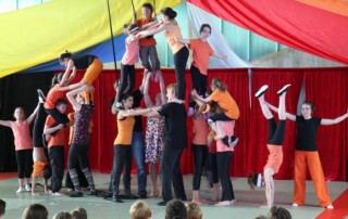 Spectacle de fin d'année 2010 - école de cirque En Piste - Cesson-Sévigné - Rennes Metropole
