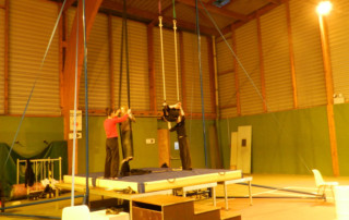 Atelier cirque- Marché de Noël 2011 - école de cirque En Piste - Cesson-Sévigné - Rennes Metropole