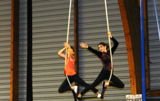 Atelier cirque- Marché de Noël 2011 - école de cirque En Piste - Cesson-Sévigné - Rennes Metropole