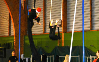 Atelier cirque- Marché de Noël 2011 - école de cirque En Piste - Cesson-Sévigné - Rennes Metropole