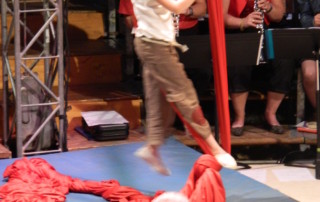 Festival Cirque ou presque 2011 à Noyal sur Vilaine - Ecole de cirque En Piste! Cesson-Sévigné - Rennes Metropole