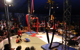 Festival Cirque ou presque 2011 à Noyal sur Vilaine - Ecole de cirque En Piste! Cesson-Sévigné - Rennes Metropole