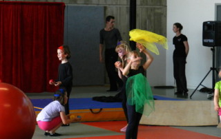 Spectacle de fin d'année 2013 - école de cirque En Piste - Cesson-Sévigné - Rennes Metropole