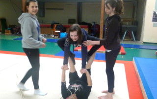Rencontres Régionales des Ecoles de Cirque Quimper 2015 - Ecole de cirque En Piste! Cesson-Sévigné - Rennes Metropole