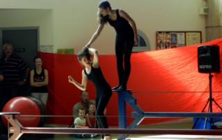 Spectacle de fin d'année 2015 - école de cirque En Piste - Cesson-Sévigné - Rennes Metropole
