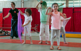 Spectacle de fin d'année 2016 - école de cirque En Piste - Cesson-Sévigné - Rennes Metropole