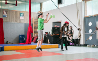 Spectacle de fin d'année 2016 - école de cirque En Piste - Cesson-Sévigné - Rennes Metropole