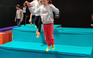 Les élèves d'En Piste s'éclatent au Trampoline Park !