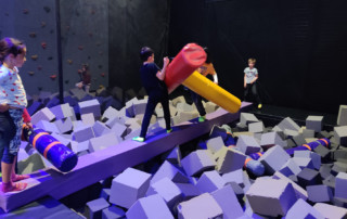 Les élèves d'En Piste s'éclatent au Trampoline Park !