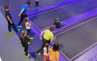 Les élèves d'En Piste s'éclatent au Trampoline Park !